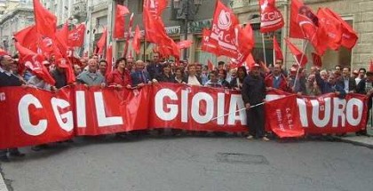 La_Cgil_Della_Piana_di_Gioia_Tauro_allo_Sciopero_Gerale_della_provincia_del_23_maggio_2003