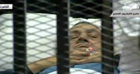 Egitto, ripreso il processo contro Mubarak