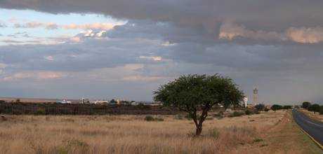 Namibia: incidente bus, 1 italiana morta e 15 feriti