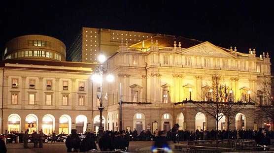 Maltrattati gli animali utilizzati alla Scala di Milano nell’opera “Il cavaliere della rosa”