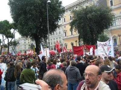 Lavoratori “Soft 4 web”, interviene il Dipartimento lavoro