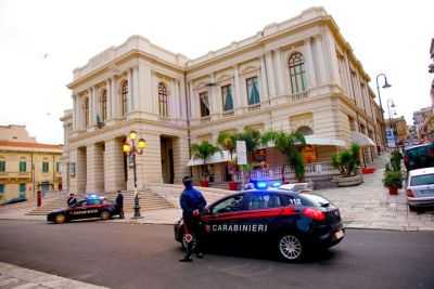 Sventato furto al Teatro Cilea, piano studiato nei minimi particolari