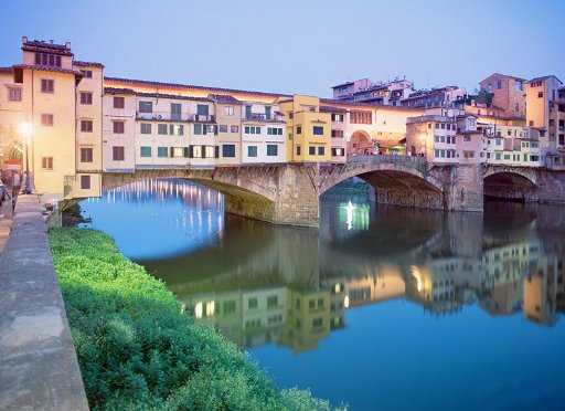 L’Italia dei furbetti: blitz Gdf e Agenzia entrate su Ponte Vecchio a Firenze