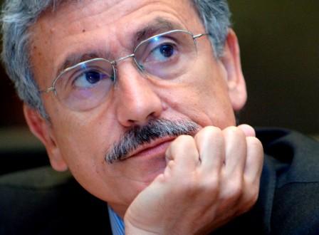 Lunedì a Reggio incontro con Massimo D’Alema