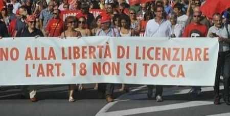 I Giovani comunisti Calabria scendono in piazza a difesa dell’articolo 18