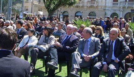 Concerto inaugurale per Piazza Italia