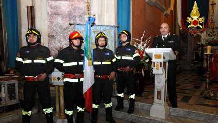 I Vigili del fuoco commemorano la loro protettrice Santa Barbara