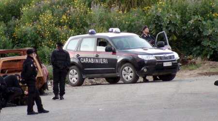 Evade dai domiciliari, 83enne sorpreso a Varapodio Due arresti a Reggio Calabria: un 28enne per spaccio di sostanze stupefacente e un 53enne per rapina e molestia