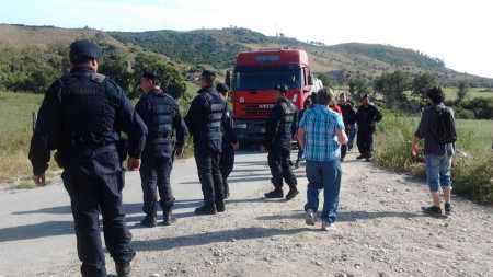 Discarica Scala Coeli, i cittadini allestiscono un presidio di protesta