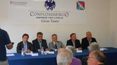 Inaugurata a Gioia Tauro la nuova sede della Confcommercio