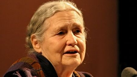 Il mondo della letteratura piange Doris Lessing