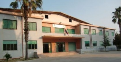 crosia scuola media