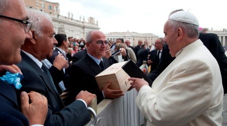 Il vino calabrese arriva dal Papa