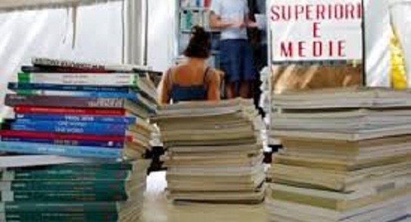 Corigliano fornisce gratuitamente i libri per l’anno scolastico Ricevuti oltre oltre 126 mila euro di finanziamento dalla Regione 