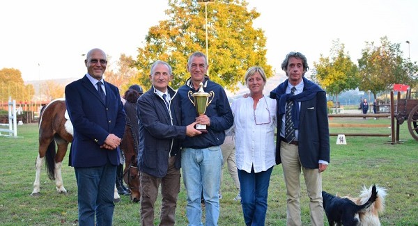 Successo annunciato per il Campionato Regionale di Equitazione di Bisignano Sono stati ben cinquantanove i cavalieri ai nastri di partenza delle otto categorie previste