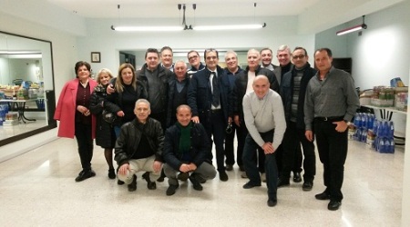 Gli auguri del GOSS a Enzo Bruno I dipendenti del Gruppo Organizzazione Sviluppo Sociale hanno ricevuto il presidente della provincia di Catanzaro, Enzo Bruno, per il tradizionale scambio degli auguri