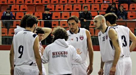 La Vis batte Siracusa e aggancia il secondo posto Vittoria interna dei reggini che battono i siciliani 68-58