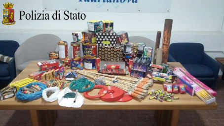 La Polizia di Stato sequestra oltre 550 kg di fuochi d’artificio illegali a Molochio Denunciate in stato di libertà due persone