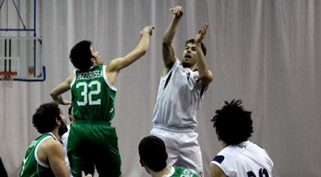 La Vis torna a ruggire. Palermo domato 76-60 La corsa al primo posto e ai play off continua