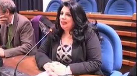 Elena Morano Cinque elogia l’iniziativa della consigliera Sculco La responsabile catanzarese del "Percorso Rosa" elogia l'emendamento voluto da Flora Sculco a favore dei centri antiviolenza: «Un altro passo concreto a favore delle vittime di violenza»