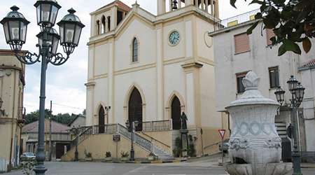 Varapodio ospita la Giornata diocesana dei Giovani e dello Studente Il prossimo 10 maggio, la diocesi Oppido-Palmi, organizza una giornata dedicata ai giovani per aiutarli a conoscere i Movimenti e le Associazioni presenti sul territorio