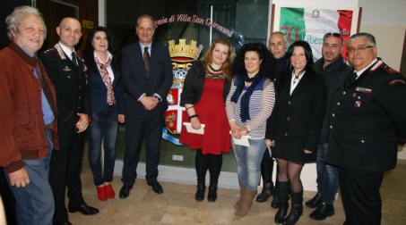 Villa, inaugurato il nuovo stemma araldico dei Carabinieri L'opera è stata donata dall’Accademia di Belle Arti di Reggio Calabria 