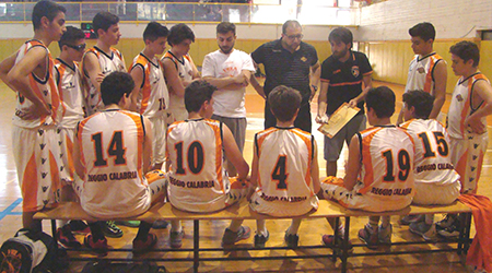 La Viola Reggio Calabria vince il titolo regionale U14 I giovani neroarancio si aggiudicano il torneo malgrado la sconfitta nell'ultima di campionato