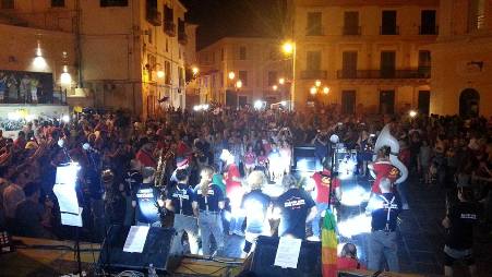 Il centro storico di Rossano rivive, risuona, riballa Piazze della Musica, ennesimo successo per la notte dedicata al sound popolare