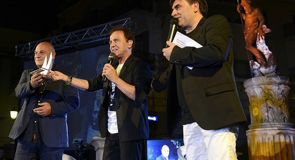 Vela d’Argenti, premio alla carriera a Roby Facchinetti Ieri sera, nel centro storico di Cetraro glamour e musica 