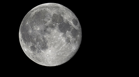 La luna diventa protagonista a Reggio Calabria "Le Notti internazionali della Luna", stasera e domani, al Planetario Provinciale Pythagoras di Reggio Calabria