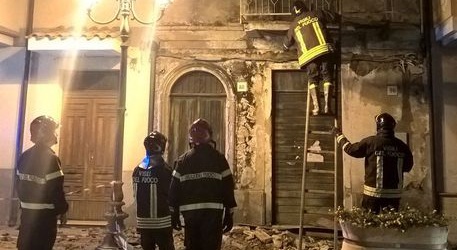 Maltempo, crolla abitazione a Brancaleone Sul posto i Vigili del Fuoco