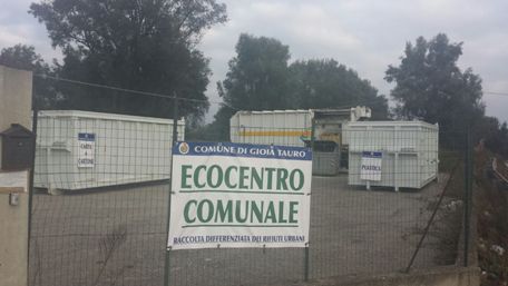 Gioia Tauro, funzionale la nuova isola ecologica Costruita su un terreno confiscato alla ‘ndrangheta