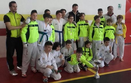 Grande successo a Bari per l’ASD Taekwondo Corigliano Oggi e domani partecipazione ai campionati italiani di Pesaro