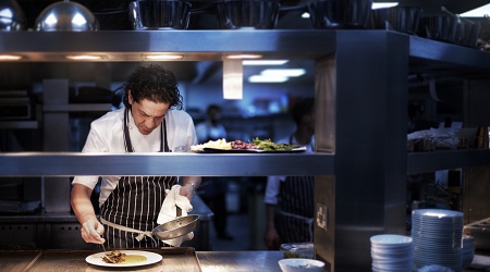 Rende ospita lo chef italiano più famoso del Regno Unito Francesco Mazzei presenterà il suo libro