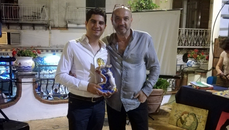 A Carlo Minervini il premio della giuria Costadamalfilibri Il prestigioso riconoscimento conseguito al termine del festival letterario In Costiera Amalfitana