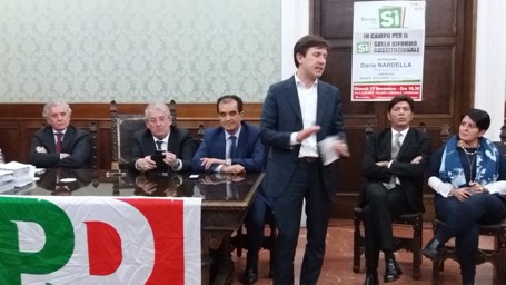 Il sindaco di Firenze a Catanzaro per sostenere il Sì “Con la riforma costituzionale, una volta per tutte, si manda a casa un vecchio ceto politico”