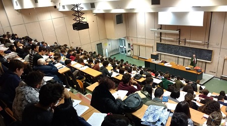 Unical, studenti si addentrano nel mondo dei numeri Successo per il corso promosso dal dipartimento di Matematica e Informatica dell'ateneo