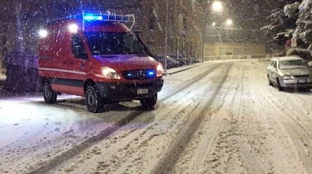 Neve Catanzaro, numerosi interventi Vigili del Fuoco Richieste di soccorso da parte di molti automobilisti