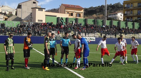 Calcio, Serie D Girone I: il punto del campionato Leonzio in testa. La Palmese batte la capolista Igea Virtus. Capitombolo del Rende 