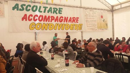 Pasquetta di fraternità per Nuova Solidarietà Dirigenti, soci e volontari dell’associazione hanno deciso cucinare, servire e mettersi a disposizione di chi è costretto ogni giorno a vivere ai margini della società 