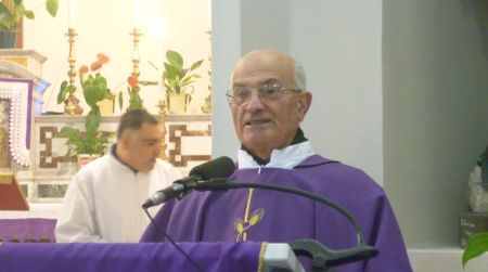 Lamezia Terme, incontro con Monsignor Ferraro Iniziativa ideata dalla parrocchia Beata Vergine del Carmine