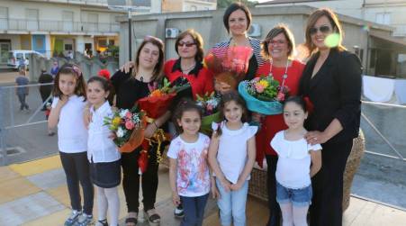 Festa della mamma, Cariati premia cinque donne Il sindaco Filomena Greco alle mamme:  "Fate un lavoro straordinario per il futuro della nostra comunità"