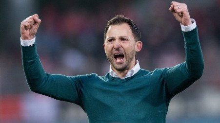 Il calabrese Tedesco è il nuovo tecnico dello Schalke 04 Il 31enne, originario di Rossano, ha ricevuto la chiamata del club della Bundesliga