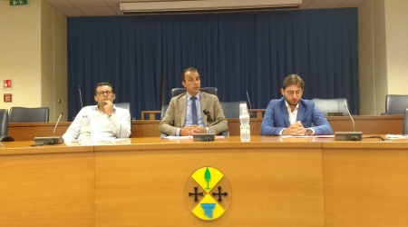 Presentato progetto legge “Politiche per i giovani” Firmato dal presidente del gruppo “La Sinistra” in Consiglio regionale, Giovanni Nucera