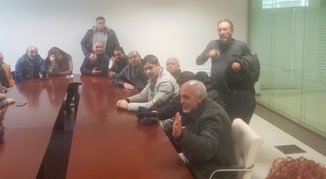 Lavoratori occupano secondo piano Cittadella Regionale Gli ex percettori di ammortizzatori sociali in deroga lottano per i loro diritti