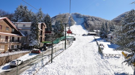 Calano le temperature, neve sui monti della Calabria Segnalato qualche disagio per la circolazione