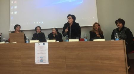 “Il Fragile bullo” presentato a Sant’Eufemia di Lamezia Grande successo per la fatica editoriale dell'avvocato Rita Tulelli