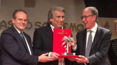 Sanremo, a Cutugno Palma d’Argento di Affidato Consegnati il Premio “Numeri Uno” e “Dietro le Quinte” in attesa del premio della Critica Mia Martini