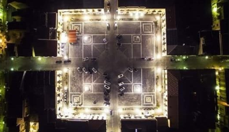 Palmi: inaugurata Piazza I Maggio Un gioco di effetti ottici creato ad arte sulla pavimentazione della piazza 