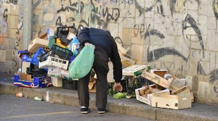 Calabria, cresce la povertà: un cittadino sue due a rischio La Cisl commenta i dati allarmanti: "Urge ridare dignità alle persone attraverso il lavoro"